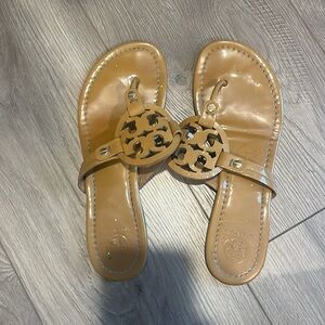 Tan Tory Burch Miller patent leather sandals size 37